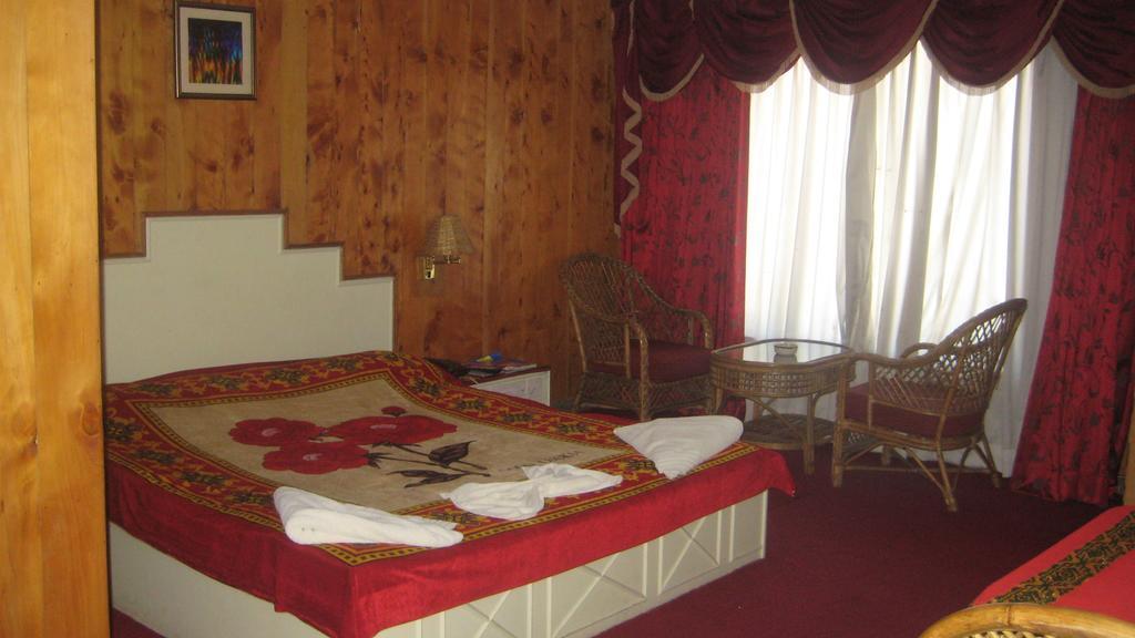 Goldan Parks Inn Kodaikanal Szoba fotó